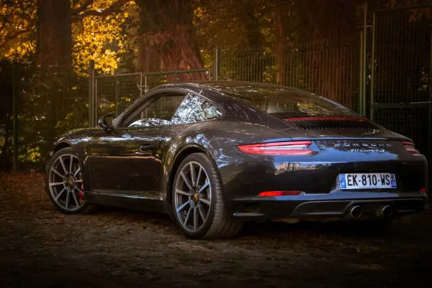 Καζίνο Μπλακ Λοτους Εφαρμογή Android/iOS